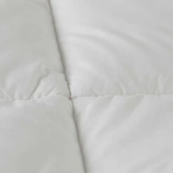 Couette Hiver Synthétique Fuji 6 Couette Hiver Synthétique Fuji -feuille Soldes Magasin couette hiver synthetique fuji 2